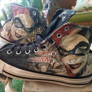 Harley Quinn Converse shoes